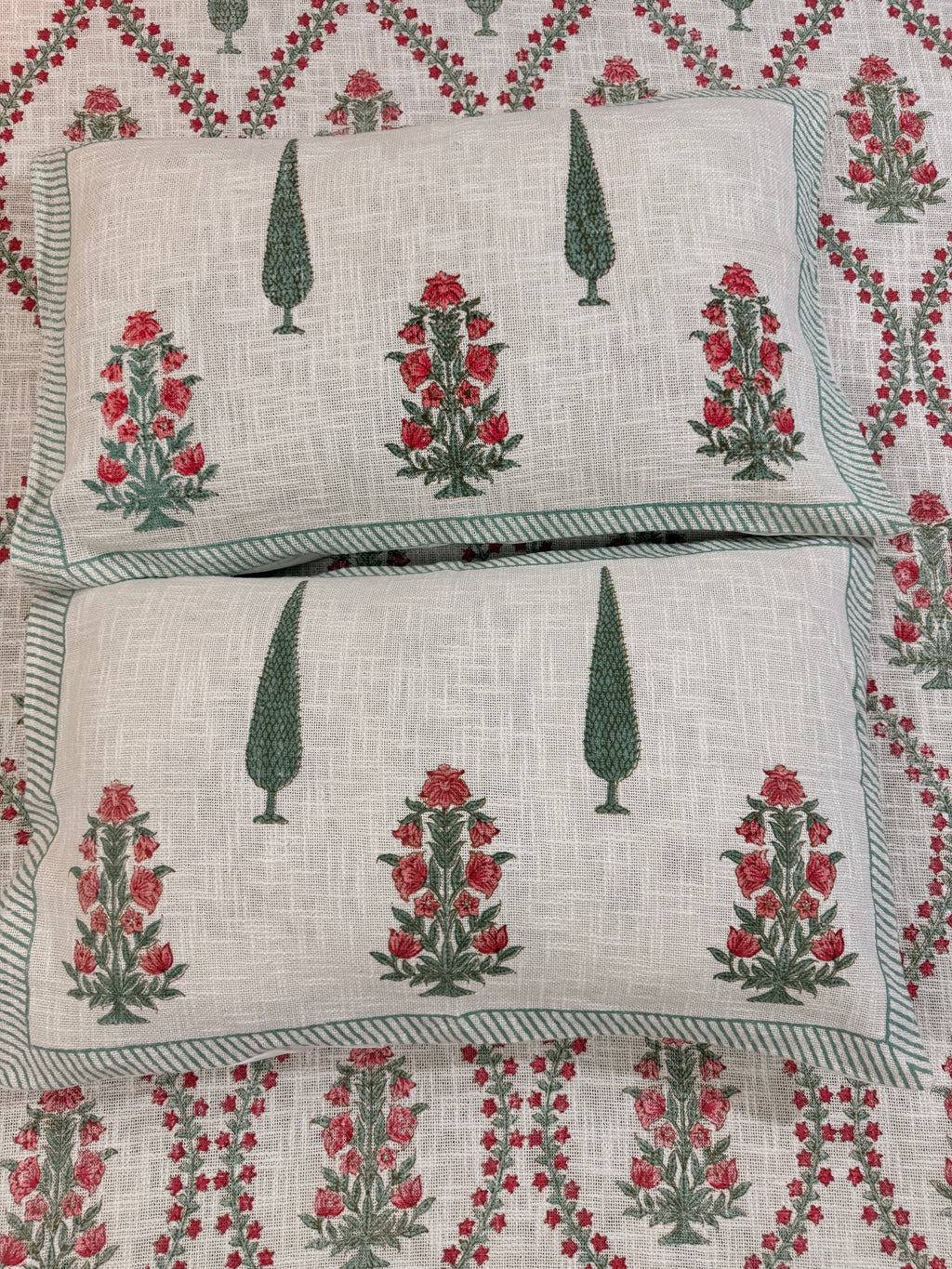 Jute cotton knitted hand block print premium bed cover (Phool patti print)