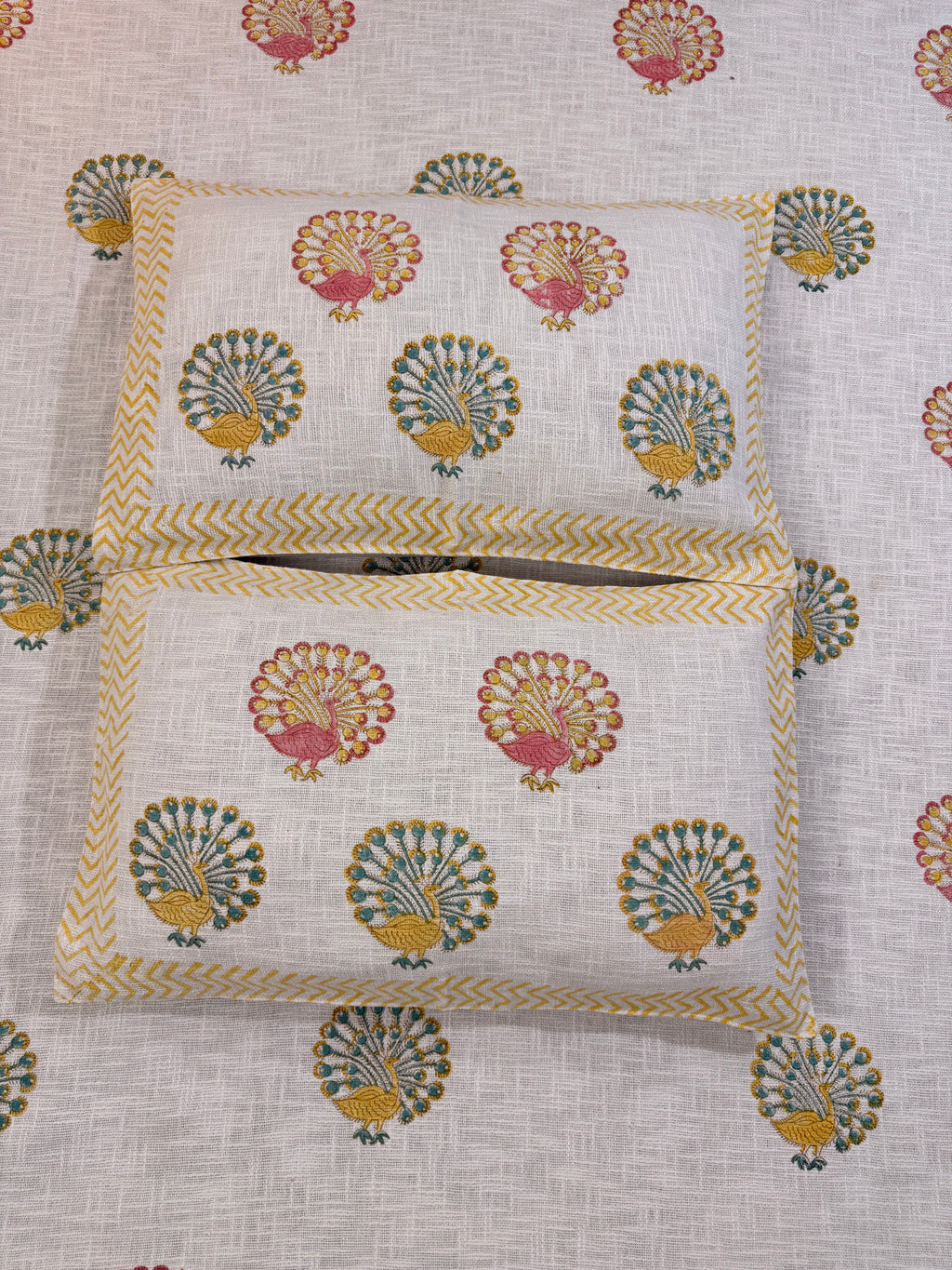 Jute cotton knitted hand block print premium bed cover (Peacock Print)