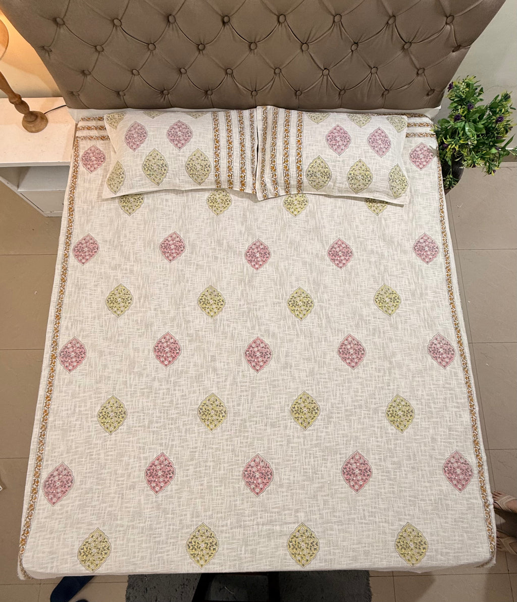 Jute cotton knitted hand block print premium bed cover (Multicolor Motifs)