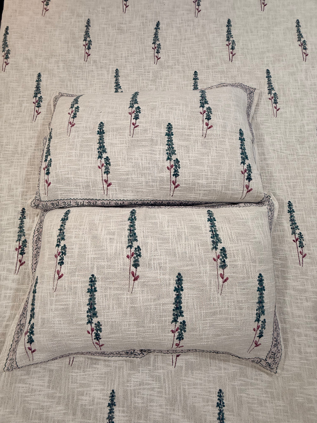 Jute cotton knitted hand block print premium bed cover (Booti Print)