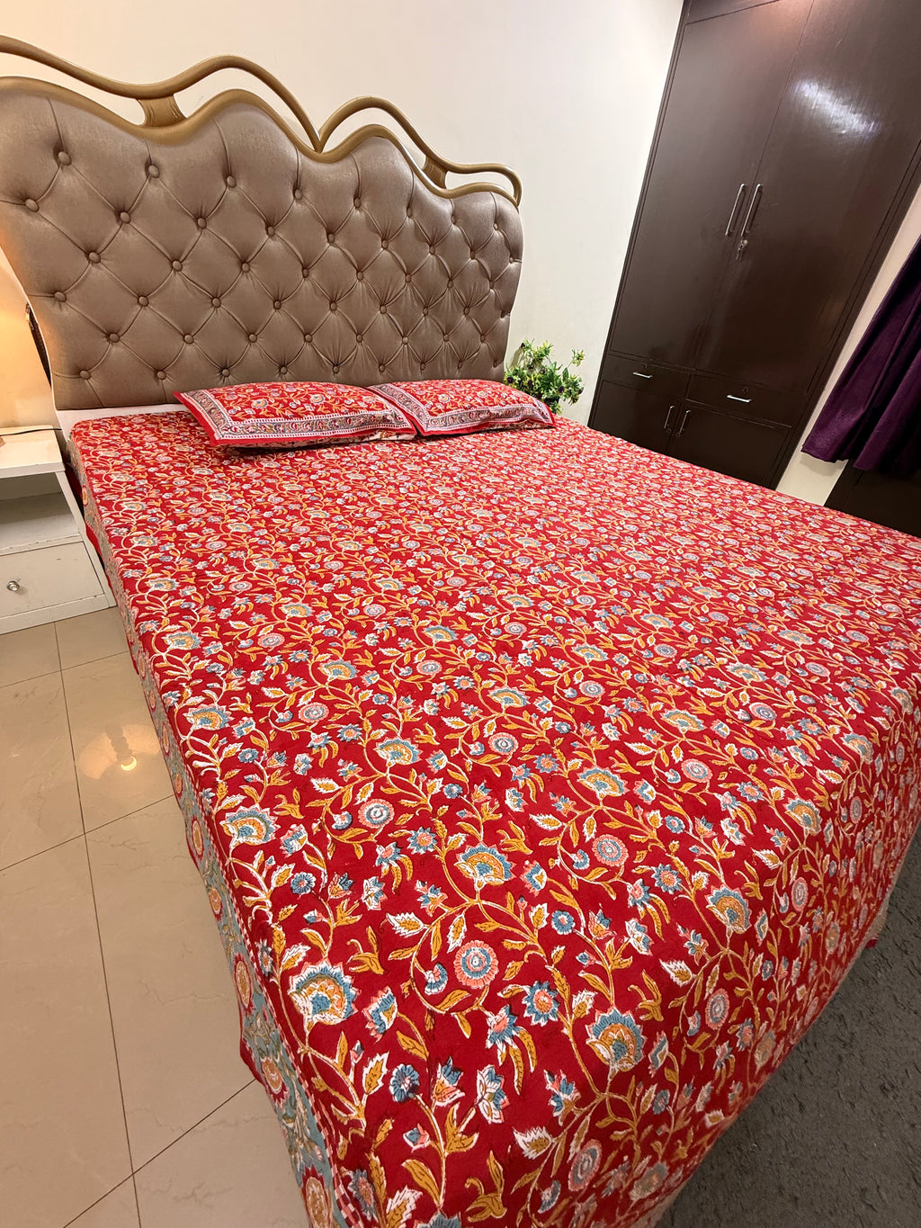 Hand block print on premium south cotton fabric (All over phool booti print -Red)