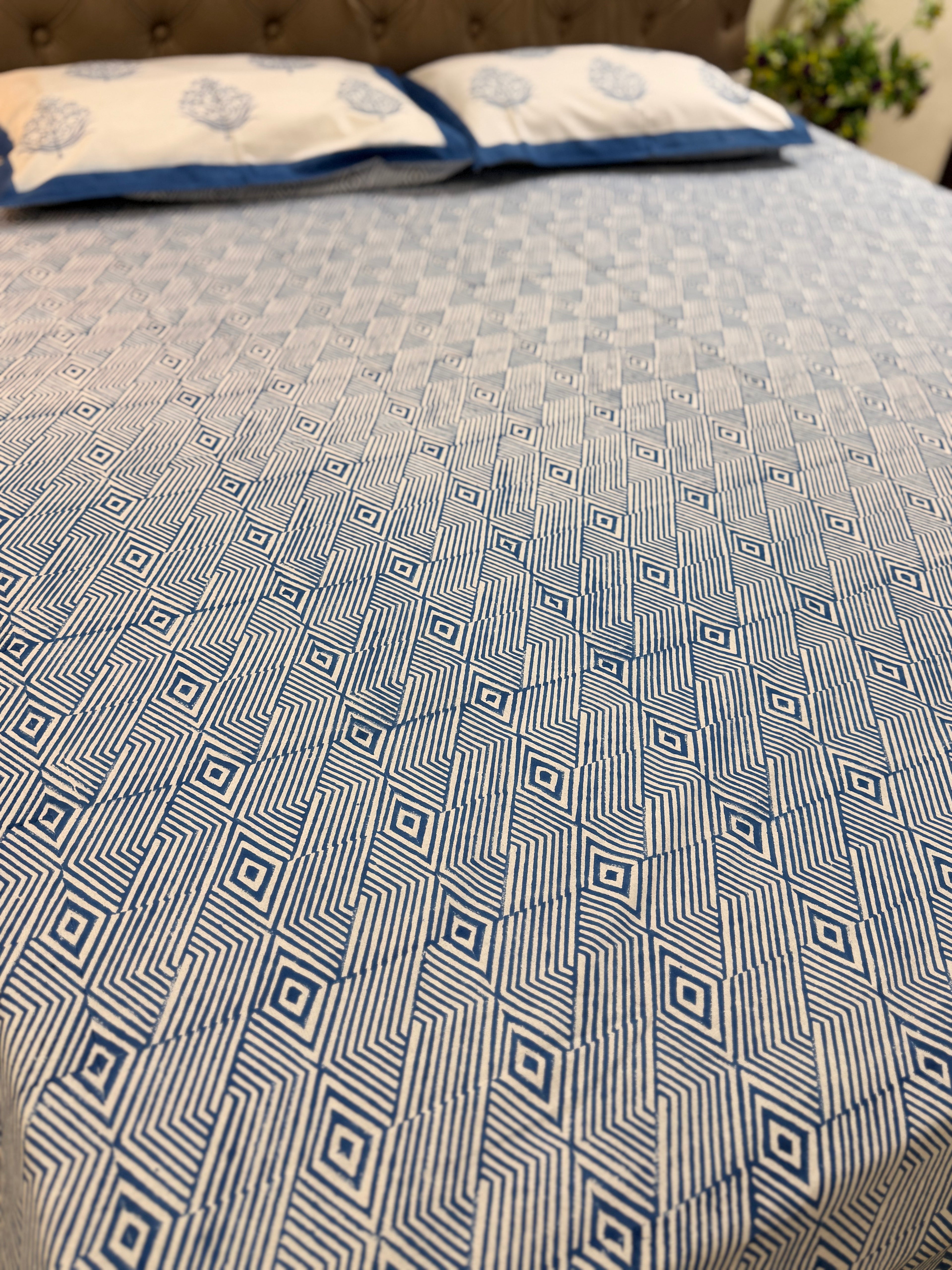 Hand block print on premium south cotton fabric bedsheet (All over geometrical Indigo print)