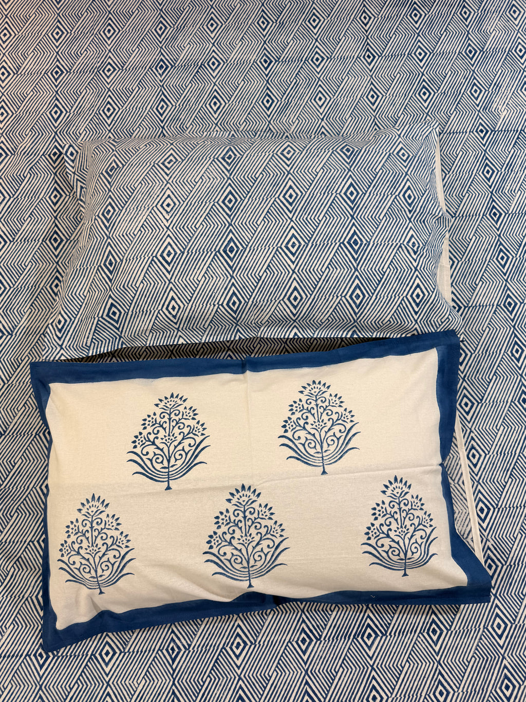 Hand block print on premium south cotton fabric bedsheet (All over geometrical Indigo print)