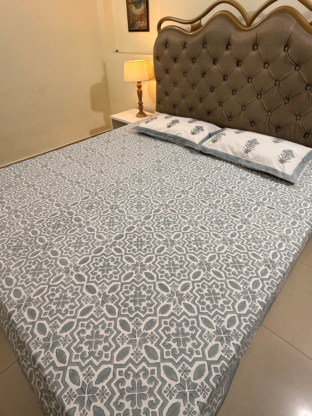 Hand block print on premium south cotton fabric bedsheet (Geometrical all over Grey)
