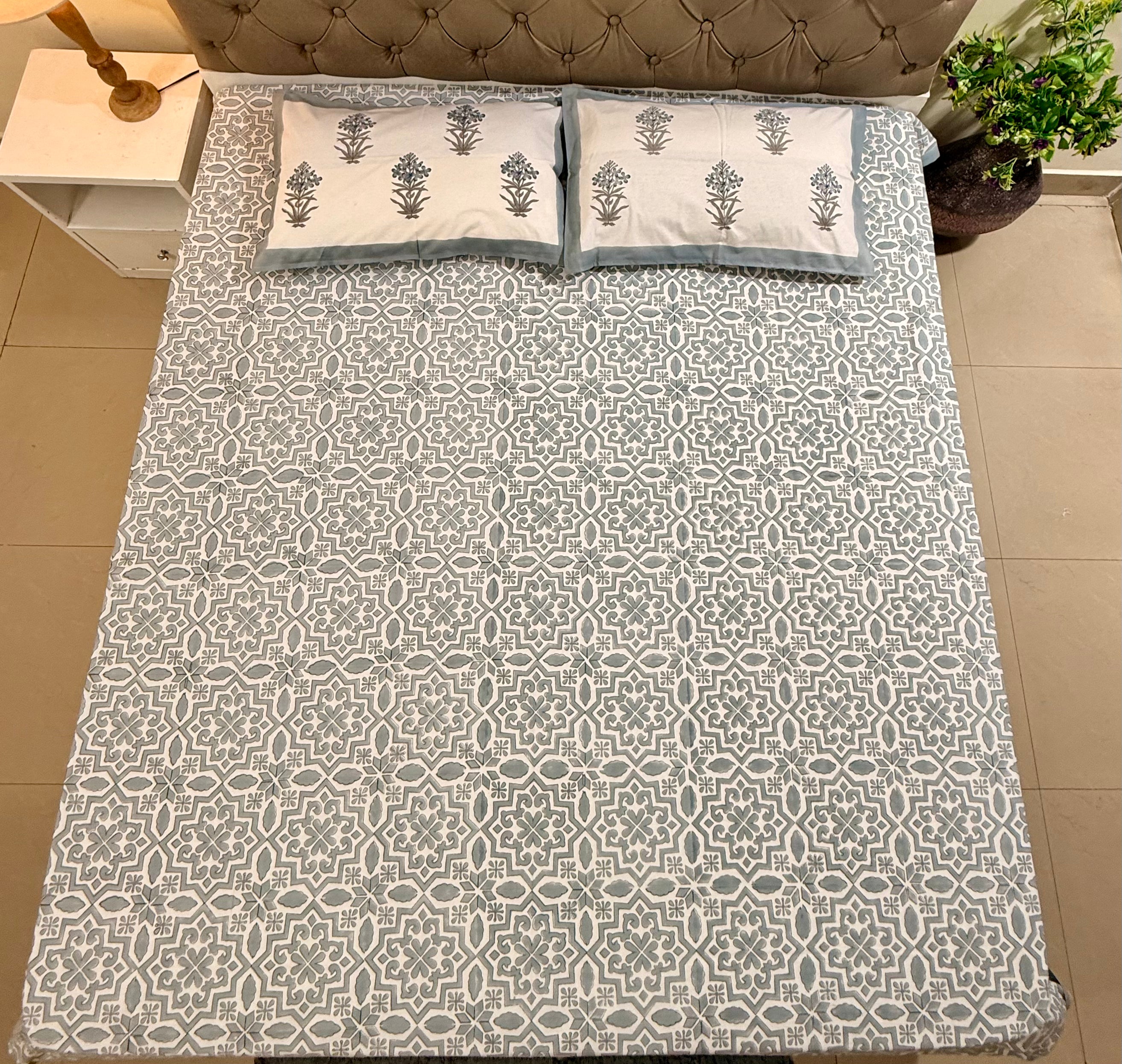 Hand block print on premium south cotton fabric bedsheet (Geometrical all over Grey)