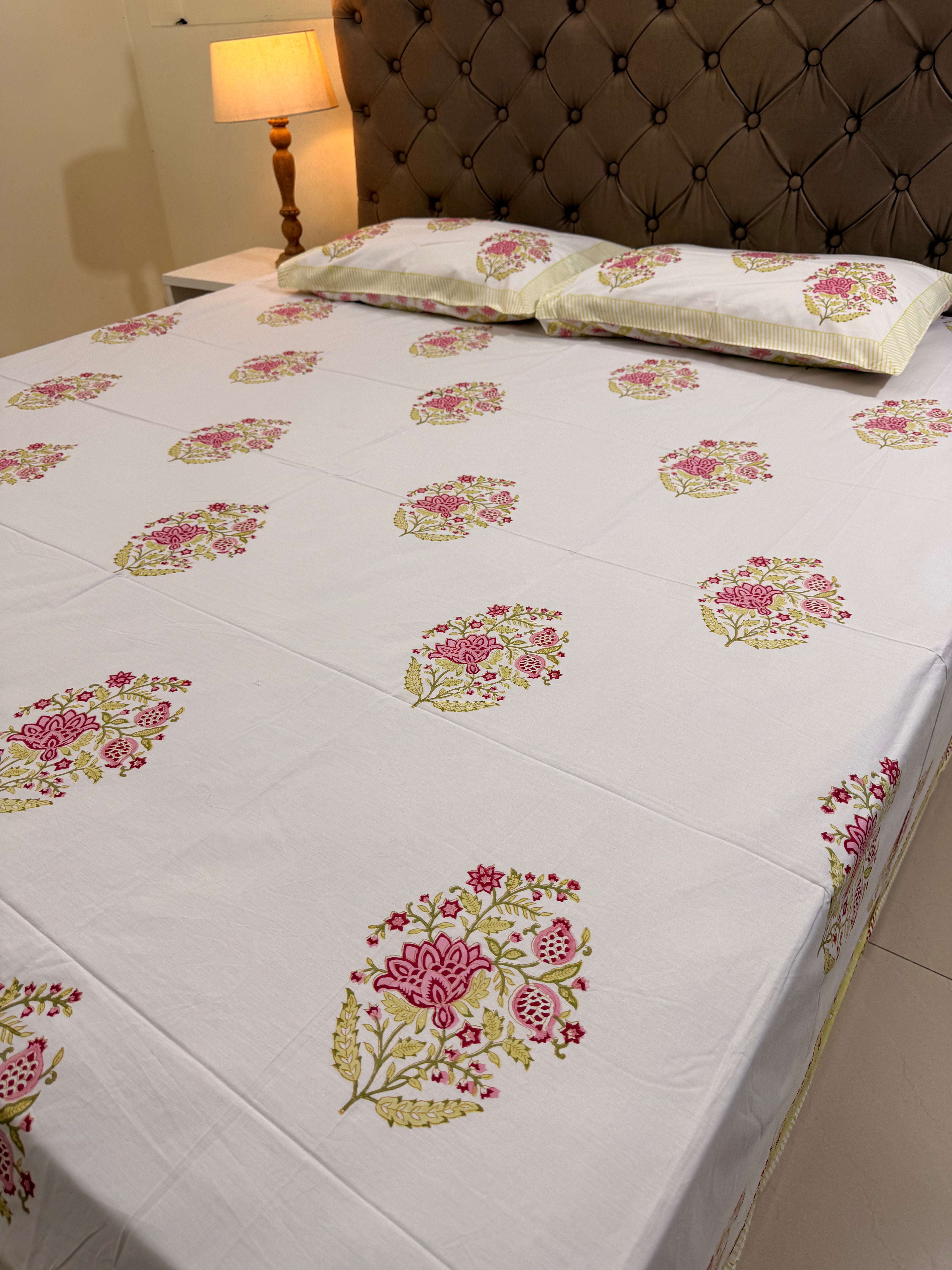 MAMA needs Premium California King Hast Kala Percale Cotton Bedsheets (Rani Phool Boota) 108X108 inches