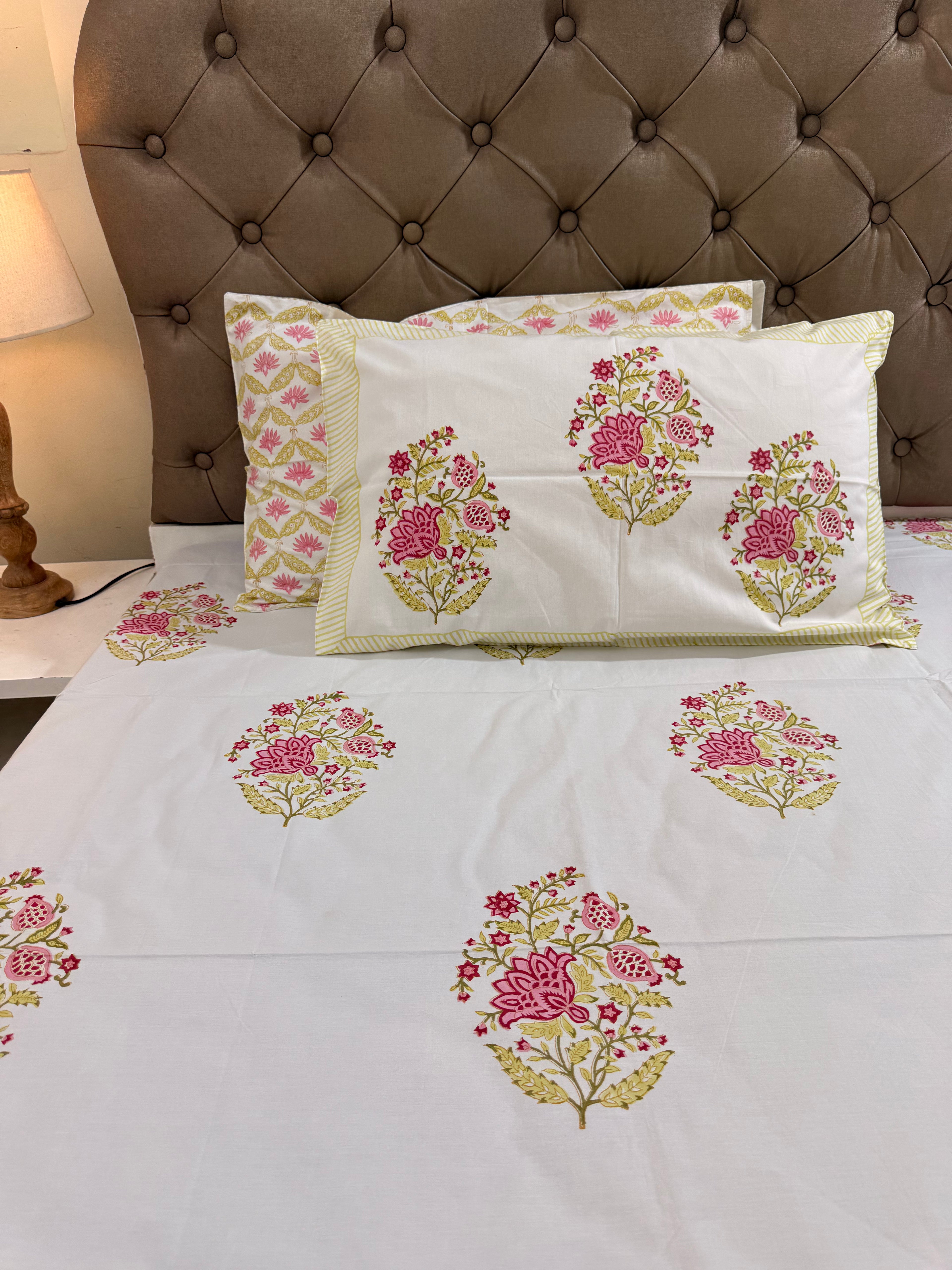 MAMA needs Premium California King Hast Kala Percale Cotton Bedsheets (Rani Phool Boota) 108X108 inches