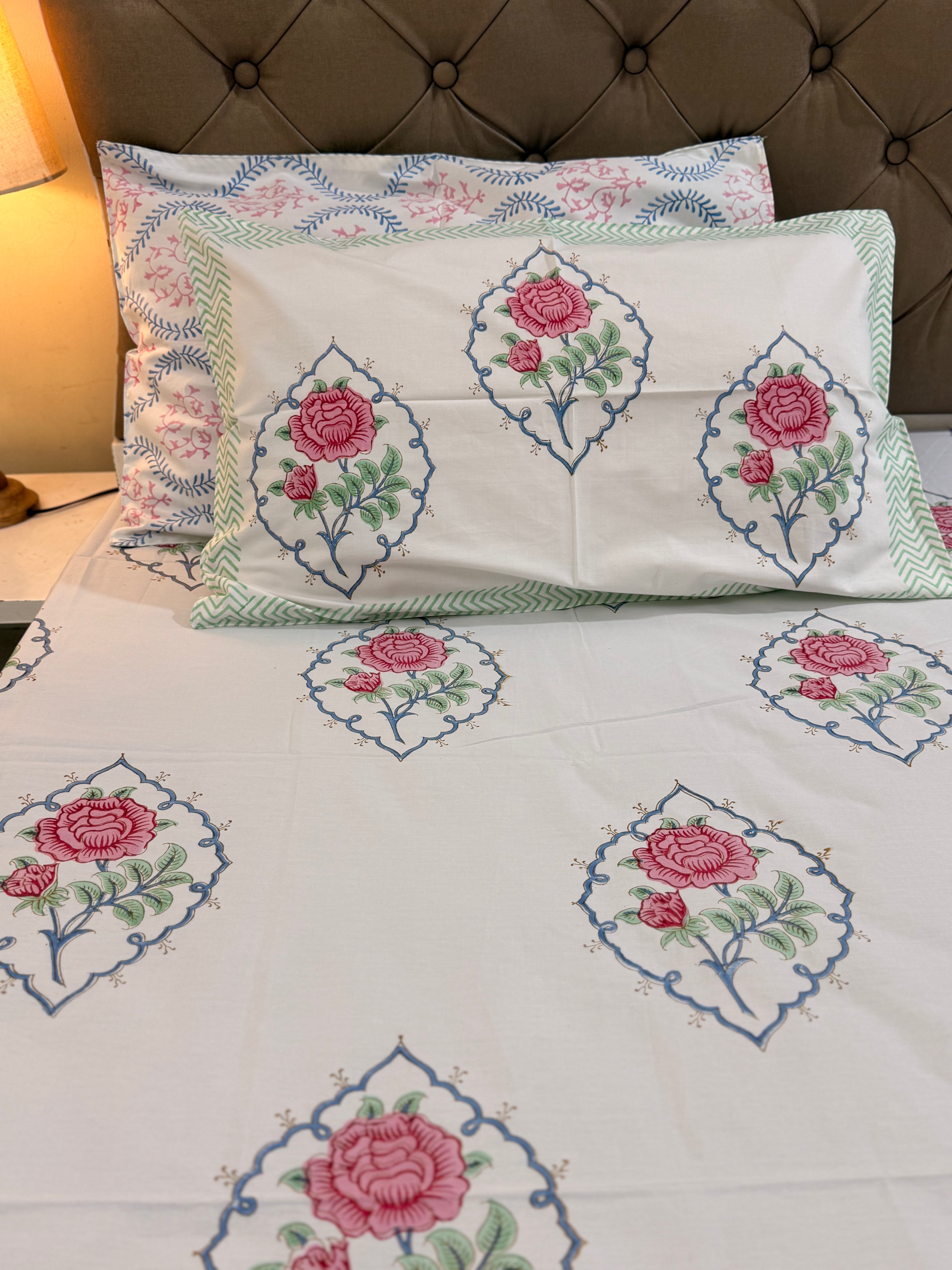 MAMA needs Premium California King Hast Kala Percale Cotton Bedsheets (Gulab Boota Print) 108X108 inches