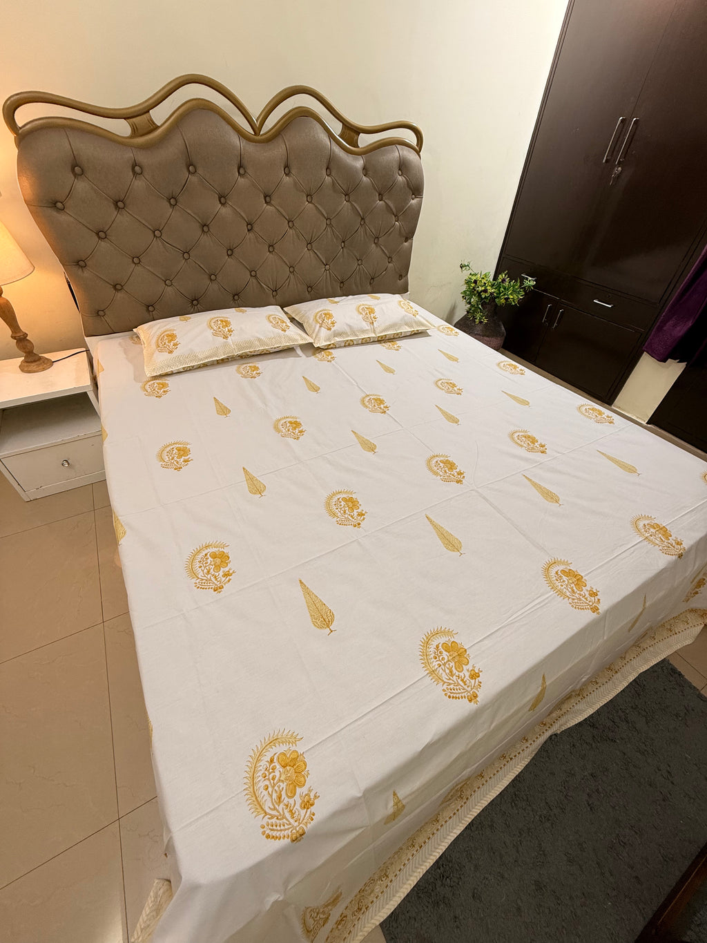 MAMA needs Premium California King Hast Kala Percale Cotton Bedsheets (Yellow Monochrome Print) 108X108 inches