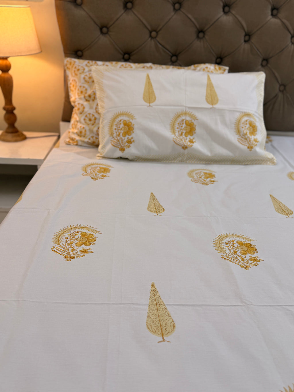 MAMA needs Premium California King Hast Kala Percale Cotton Bedsheets (Yellow Monochrome Print) 108X108 inches