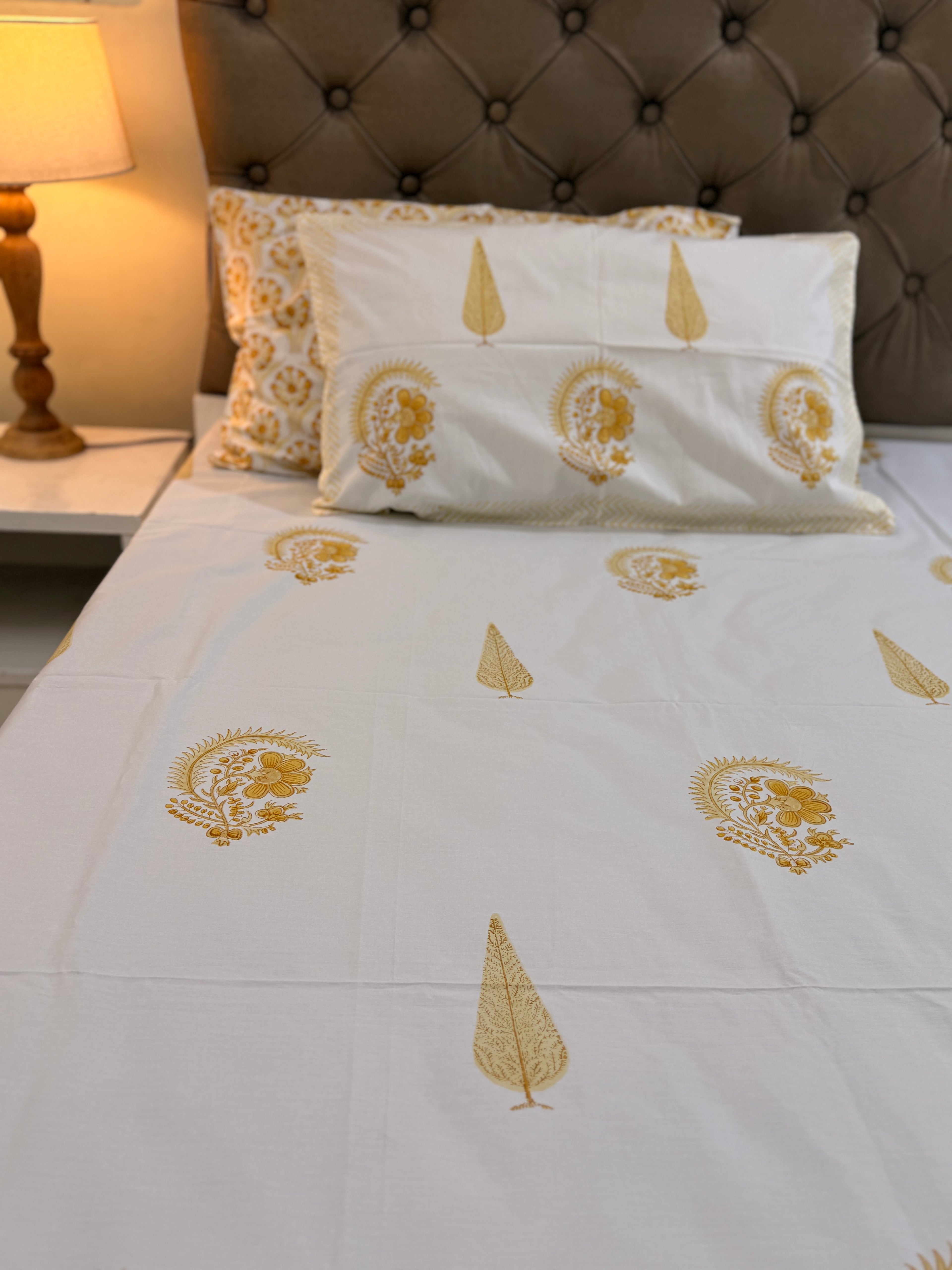 MAMA needs Premium California King Hast Kala Percale Cotton Bedsheets (Yellow Monochrome Print) 108X108 inches
