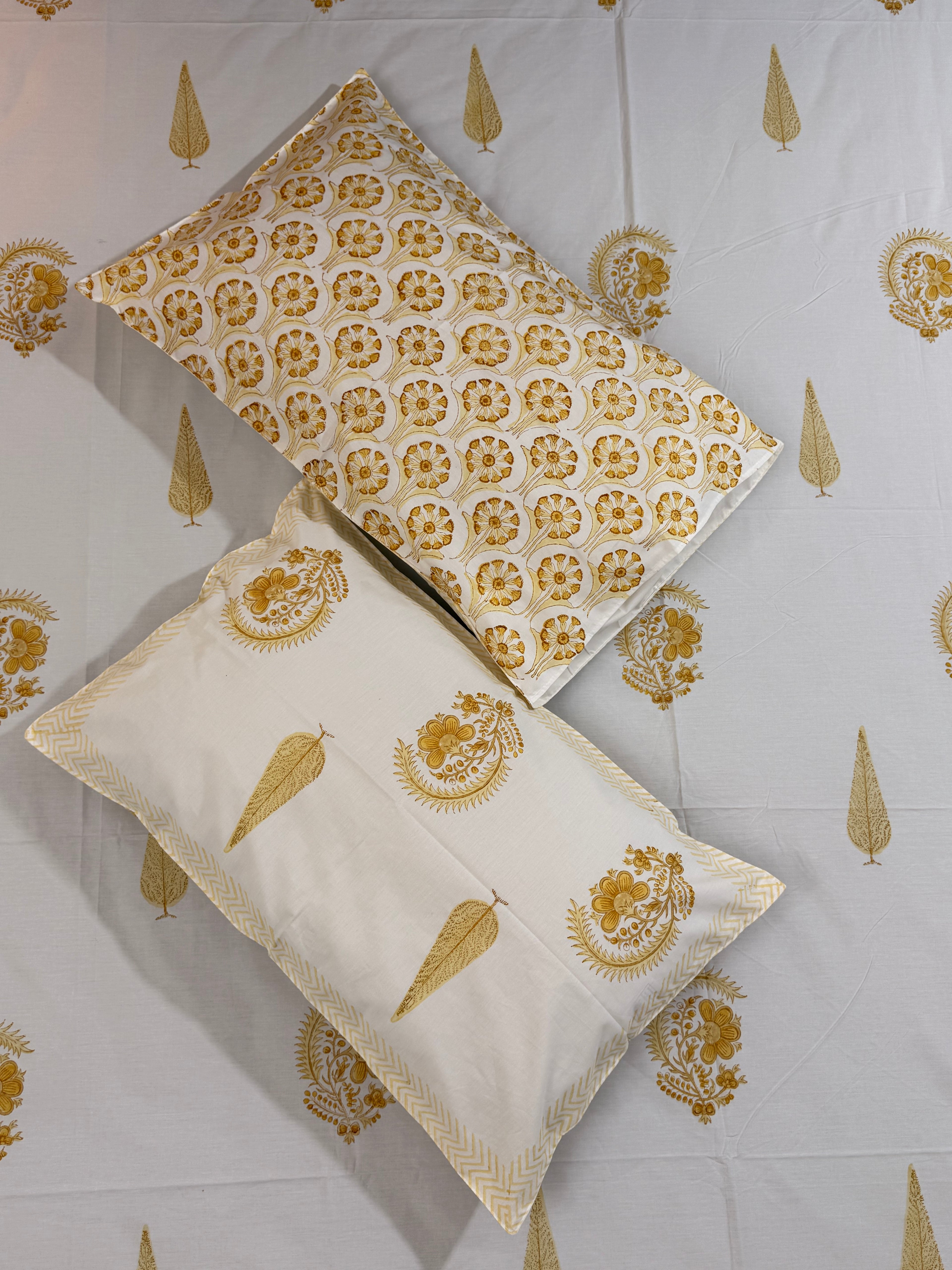 MAMA needs Premium California King Hast Kala Percale Cotton Bedsheets (Yellow Monochrome Print) 108X108 inches
