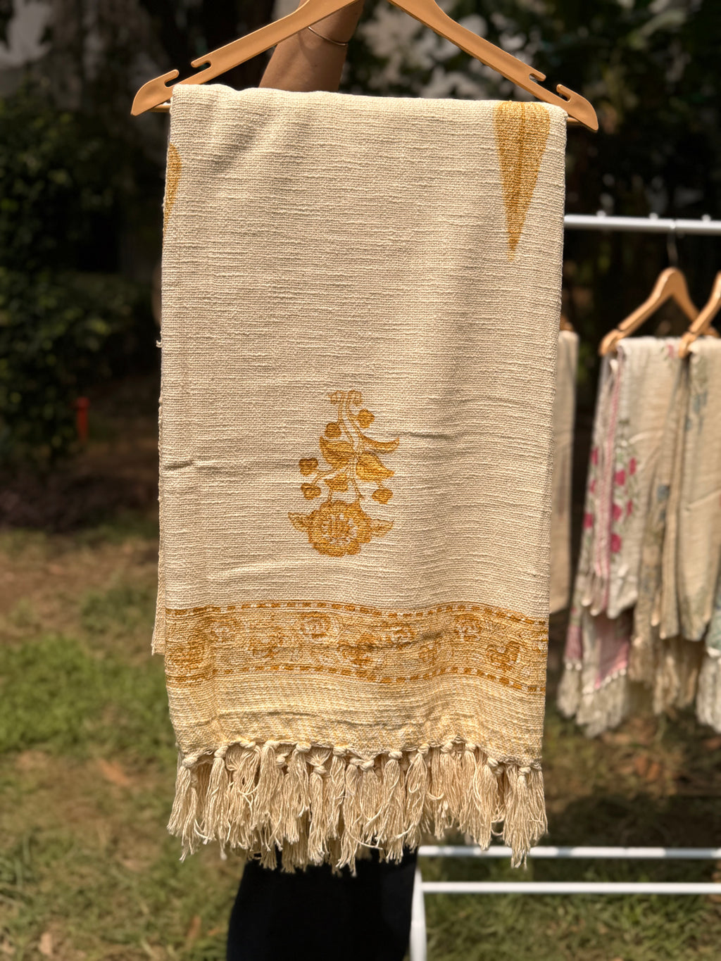 Slub Cotton Sofa Throw (Yellow Phool Print)