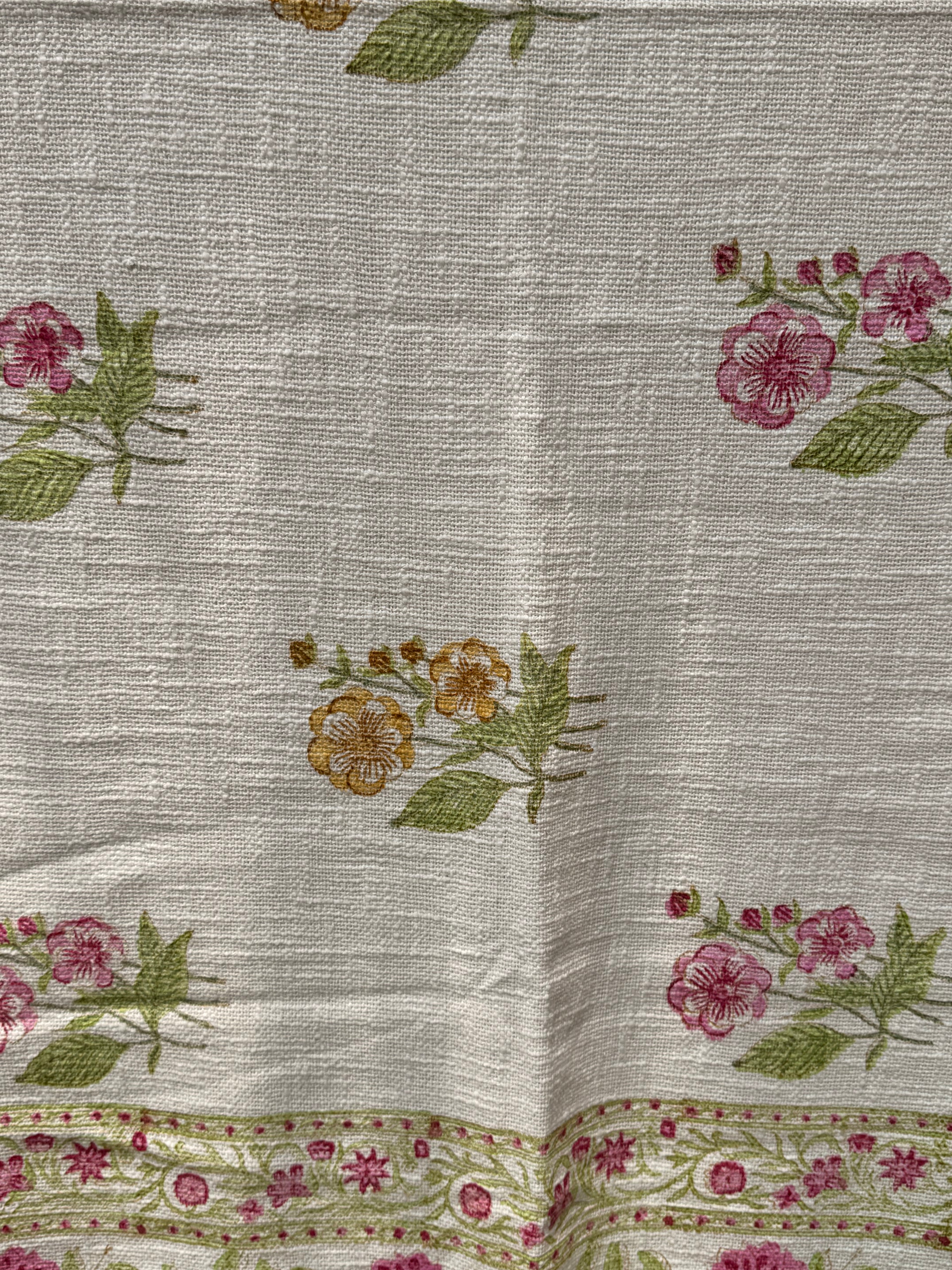 Slub Cotton Sofa Throw Compact (Pink Yellow Phool Print)