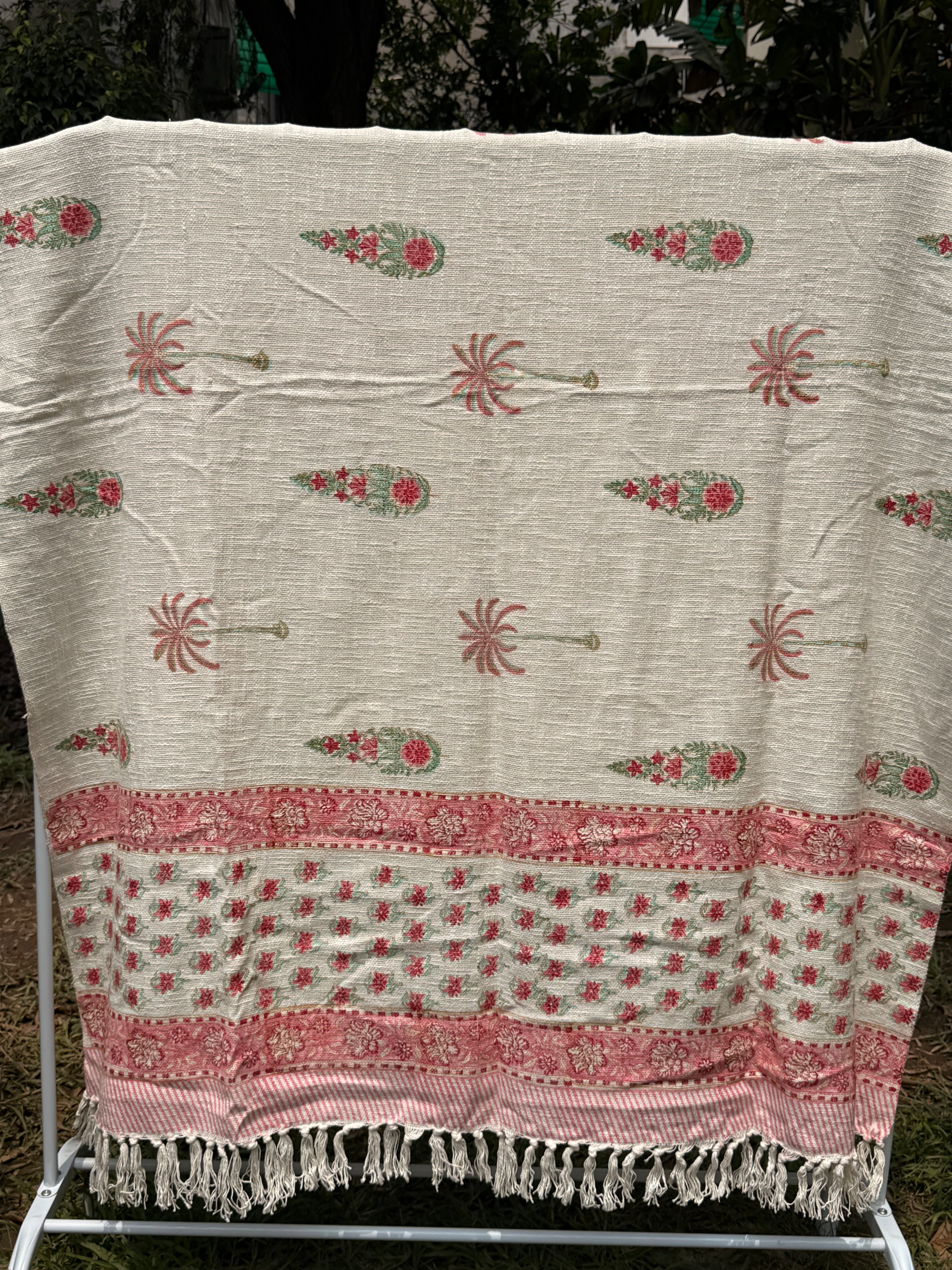 Slub Cotton Sofa Throw Compact (Pink Palm Floral Print)