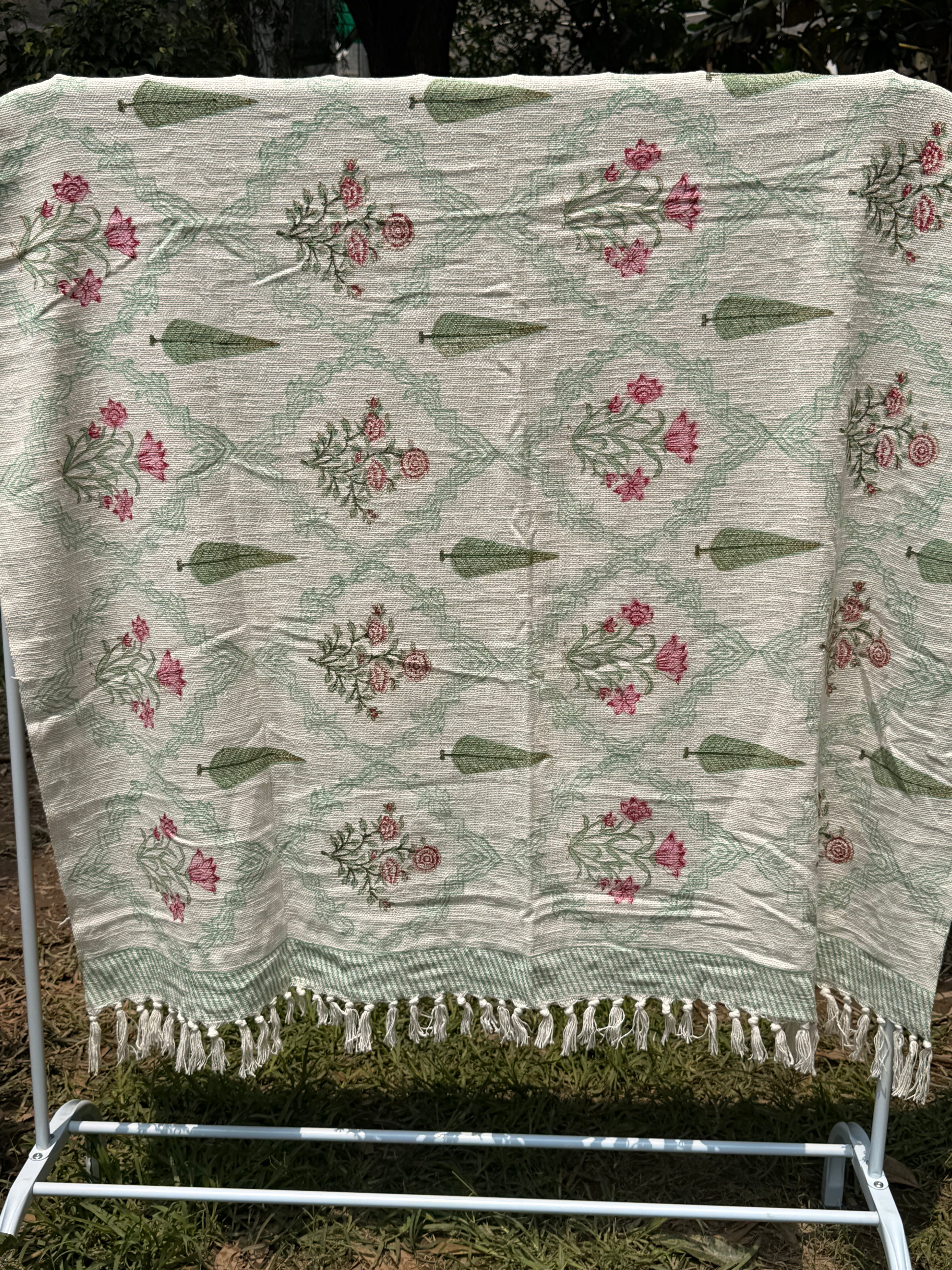 Slub Cotton Sofa Throw Compact (Pink Floral Bel Print)