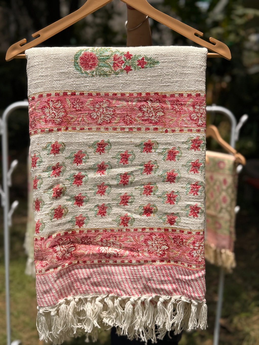 Slub Cotton Sofa Throw Compact (Pink Palm Floral Print)