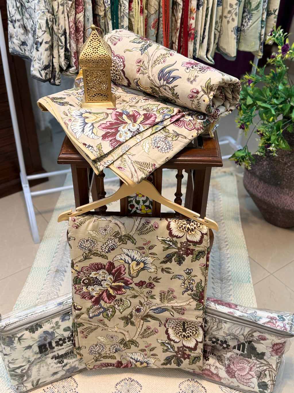 Mul Cotton Dohar (Brown Floral Paradise)