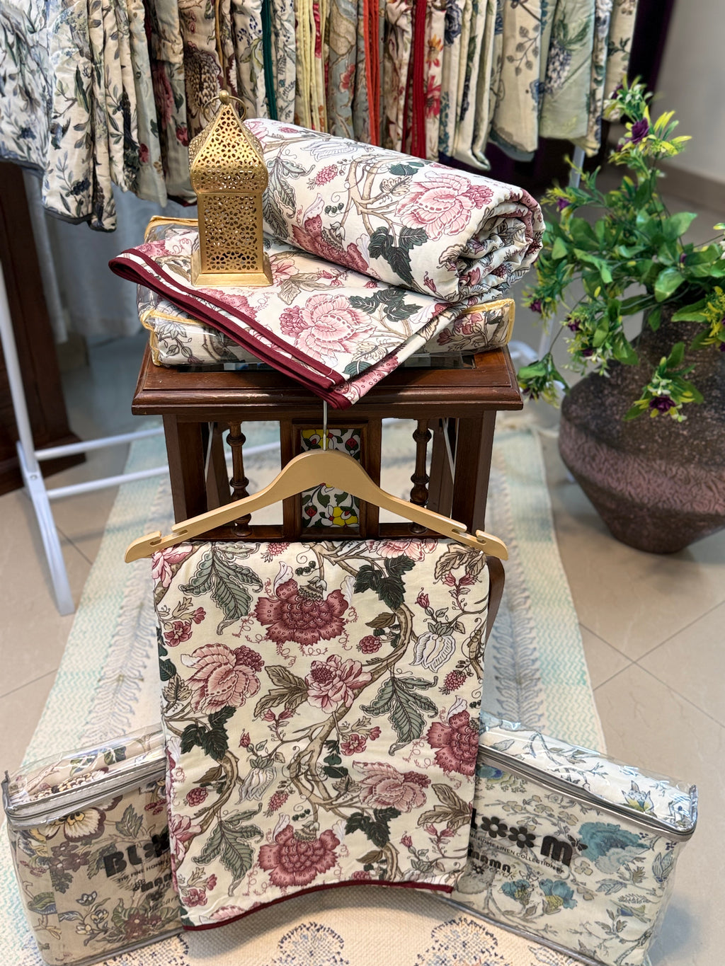Mul Cotton Dohar (Red Floral Print)