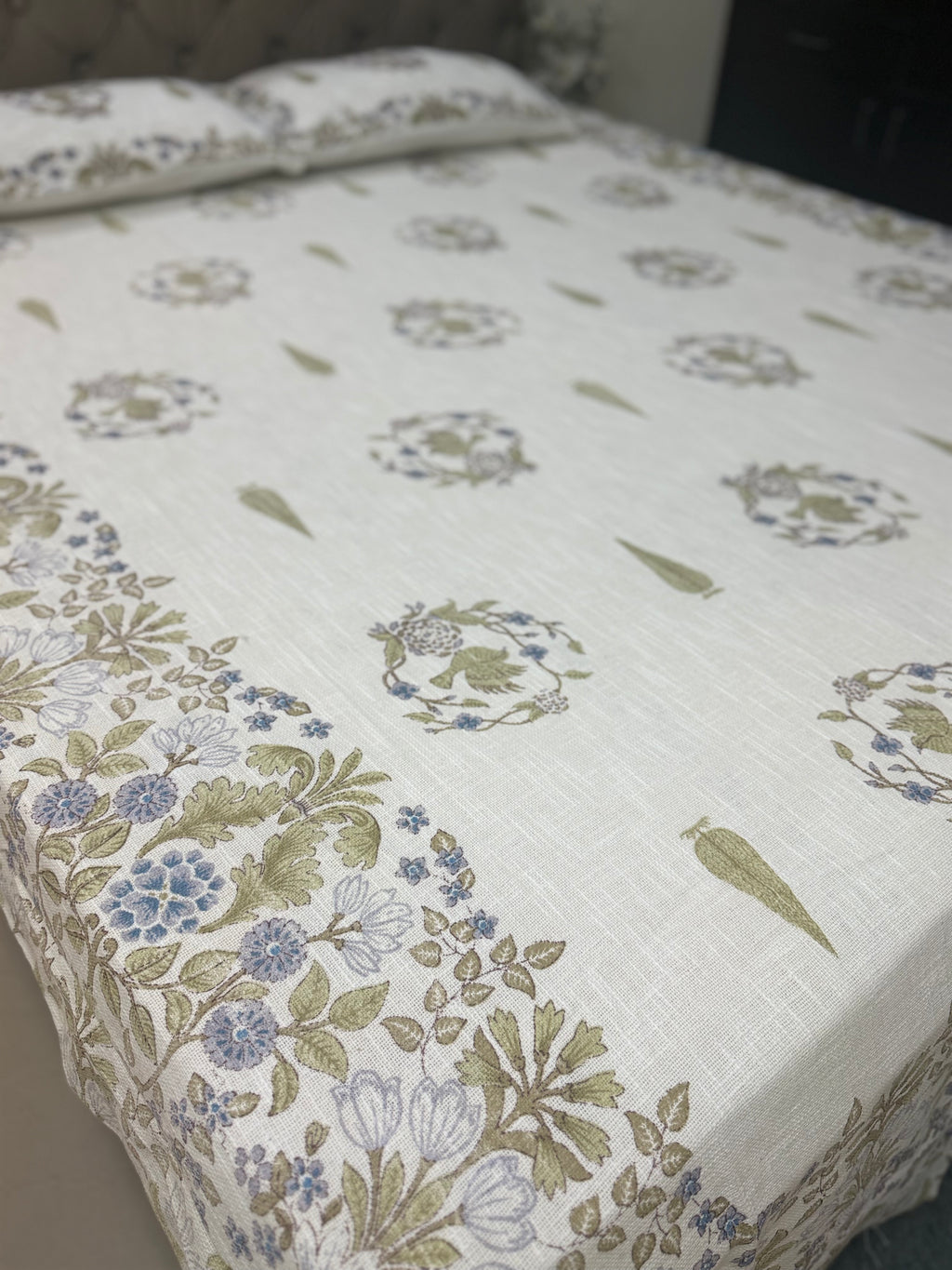 Jute cotton knitted hand block print premium bed cover Bird Print Grey & Pink