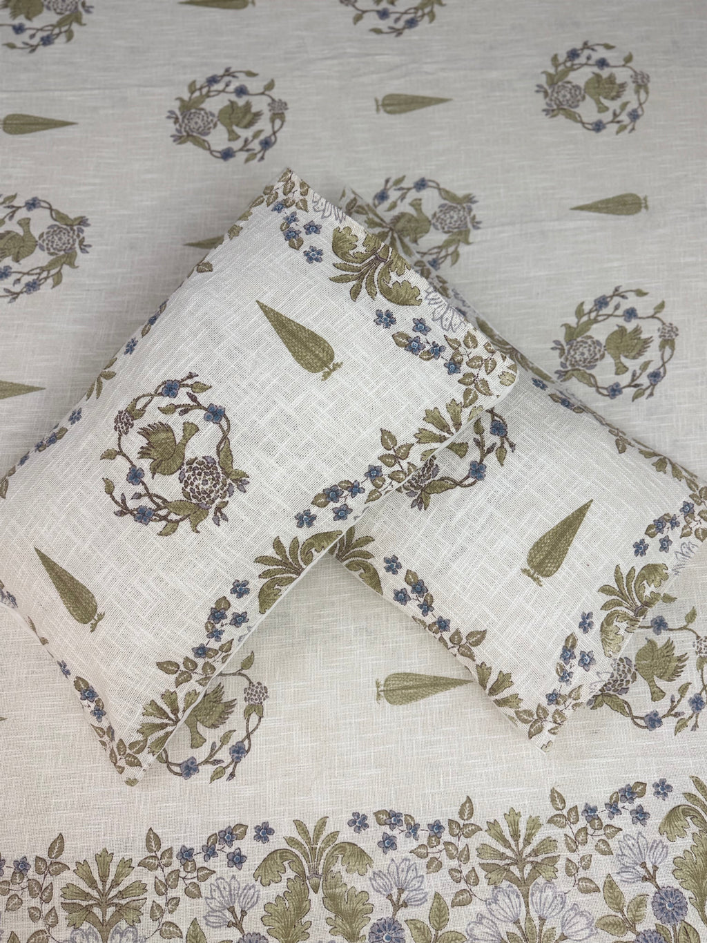 Jute cotton knitted hand block print premium bed cover Bird Print Grey & Pink
