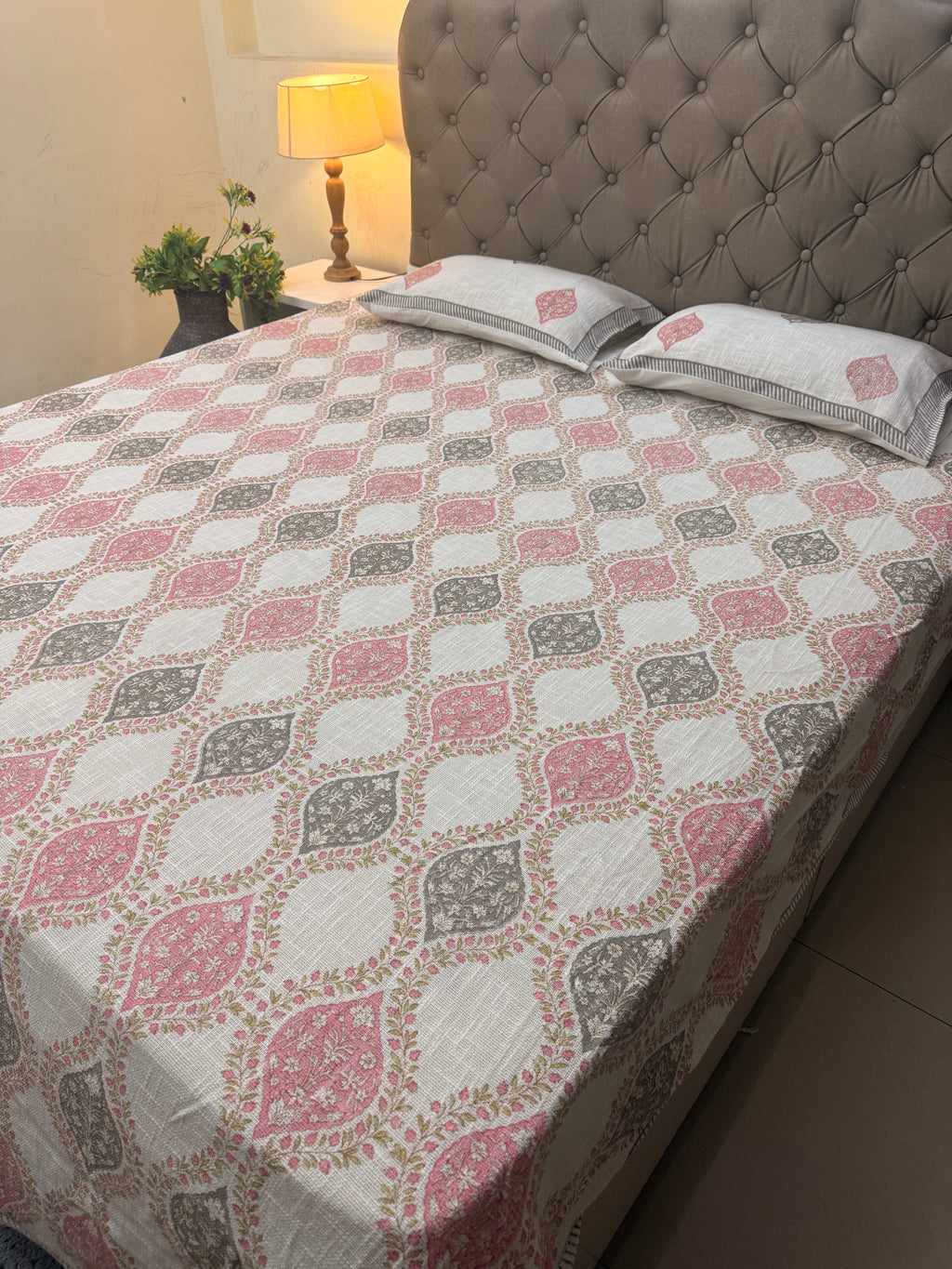 Jute cotton knitted hand block print premium bed cover Pink & Brown (Jaal print)