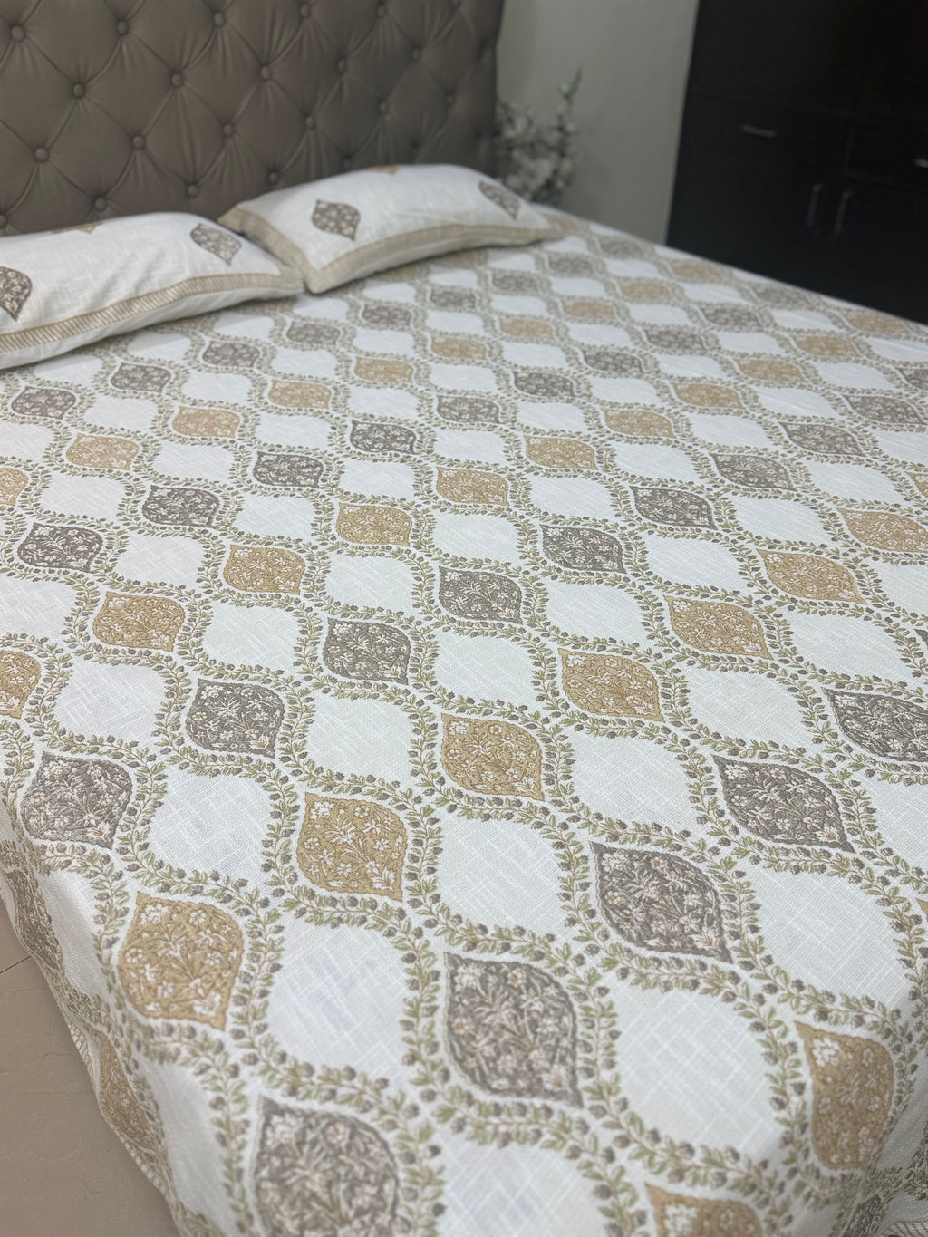 Jute cotton knitted hand block print premium bed cover Brown & Grey (Jaal print)