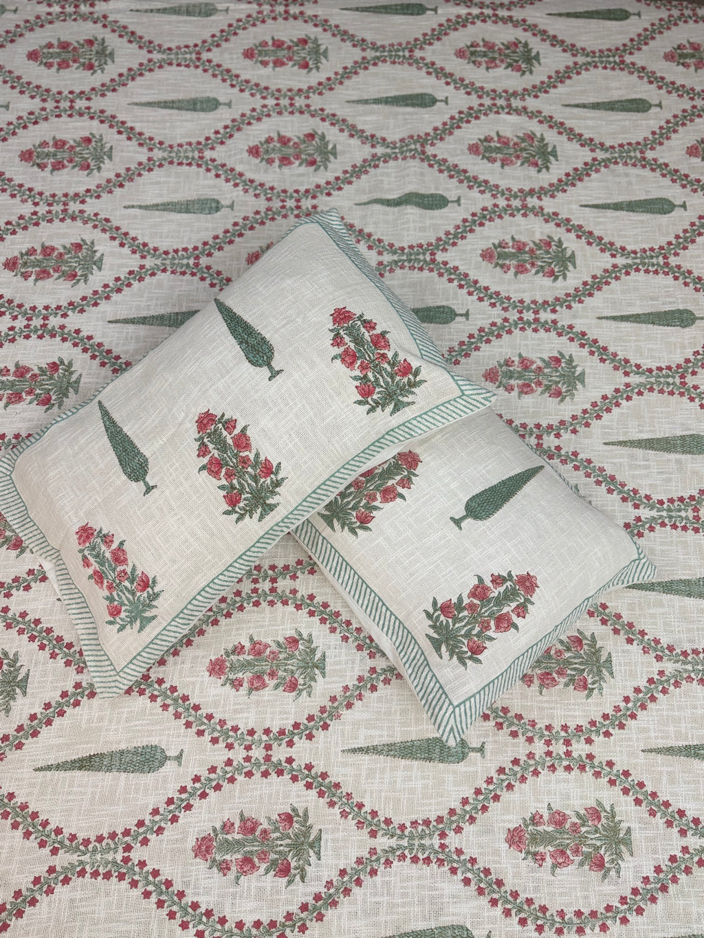 Jute cotton knitted hand block print premium bed cover (Phool patti print)