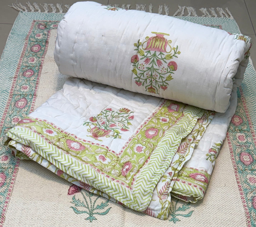 Hand Block Jaipuri Rajai Floral Bouquet