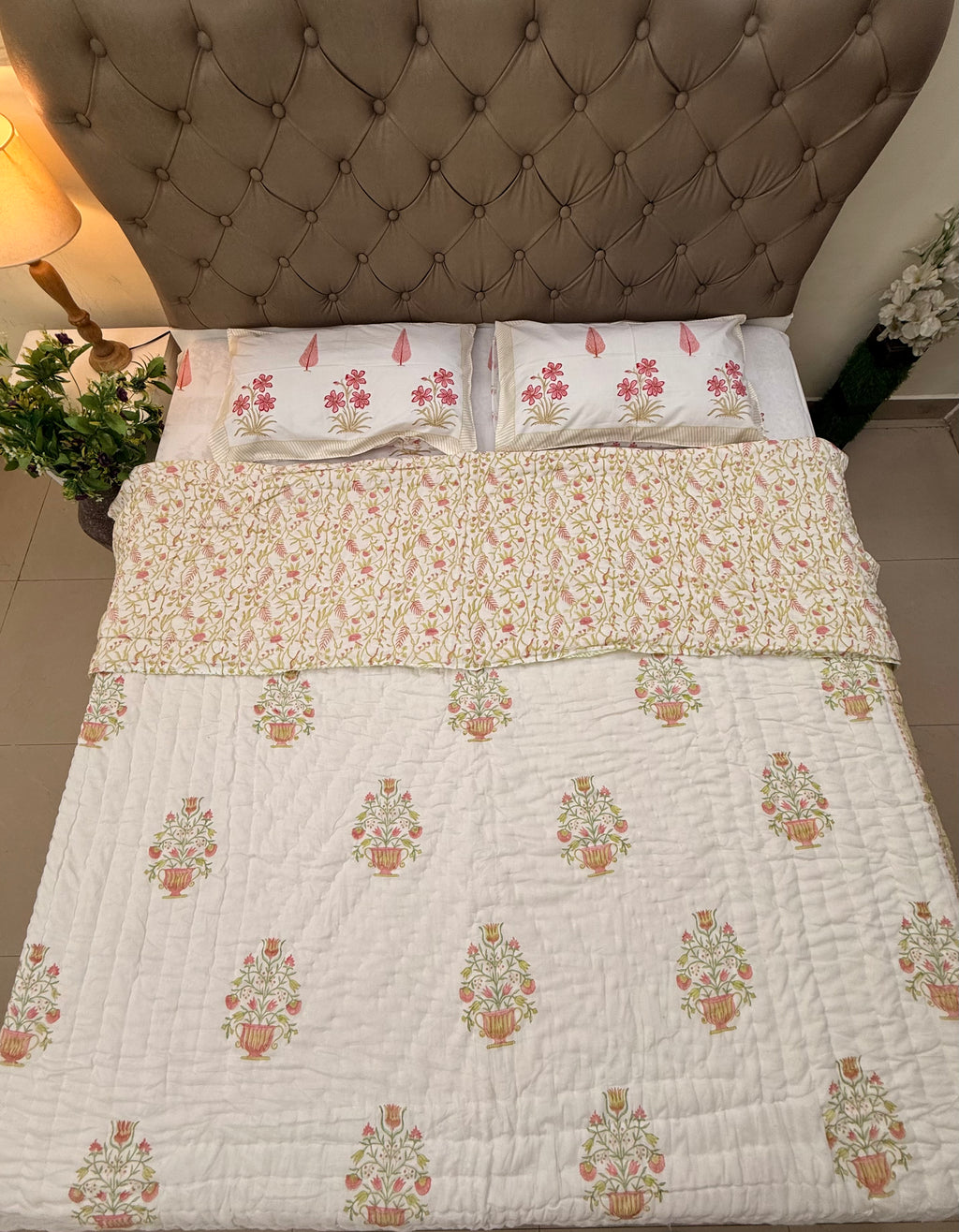 Hand Block Jaipuri Rajai Floral Bouquet