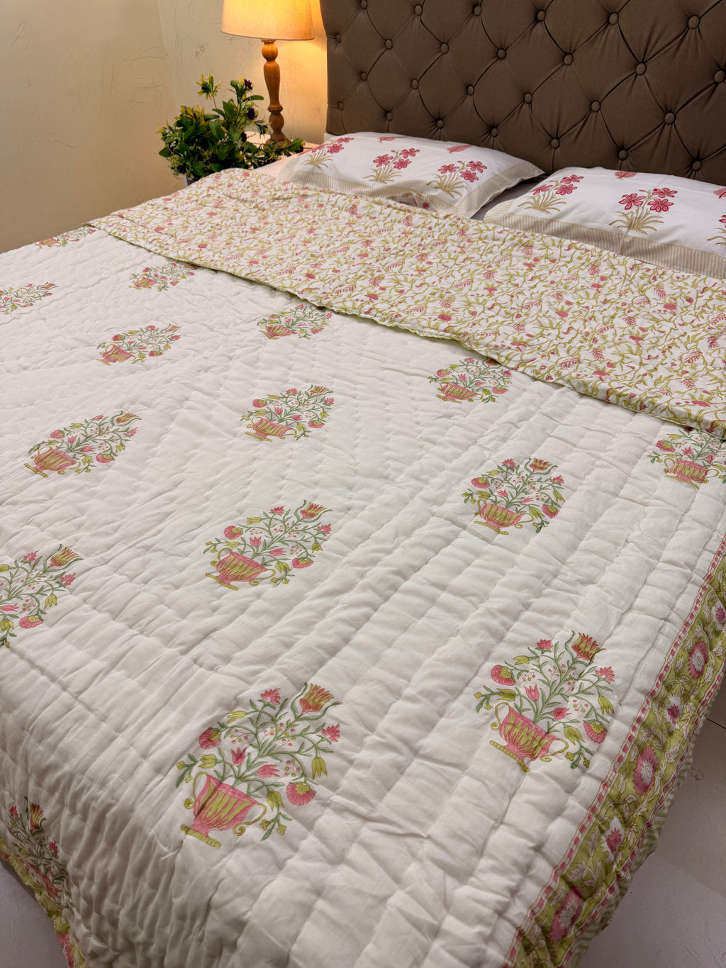 Hand Block Jaipuri Rajai Floral Bouquet