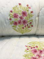 Hand Block Jaipuri Rajai Floral Daffodils Bouquet