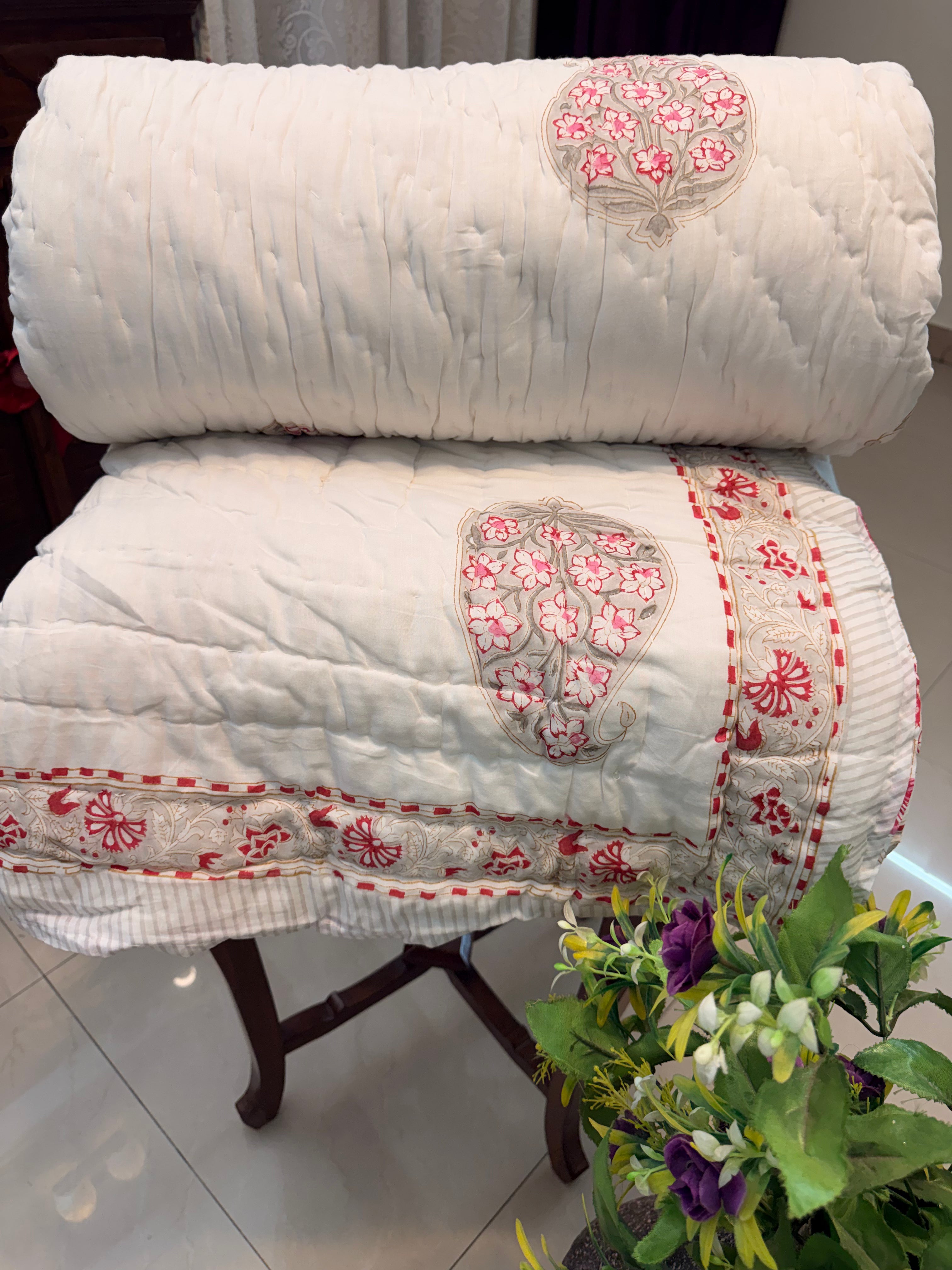 Hand Block Jaipuri Rajai Ambi Print