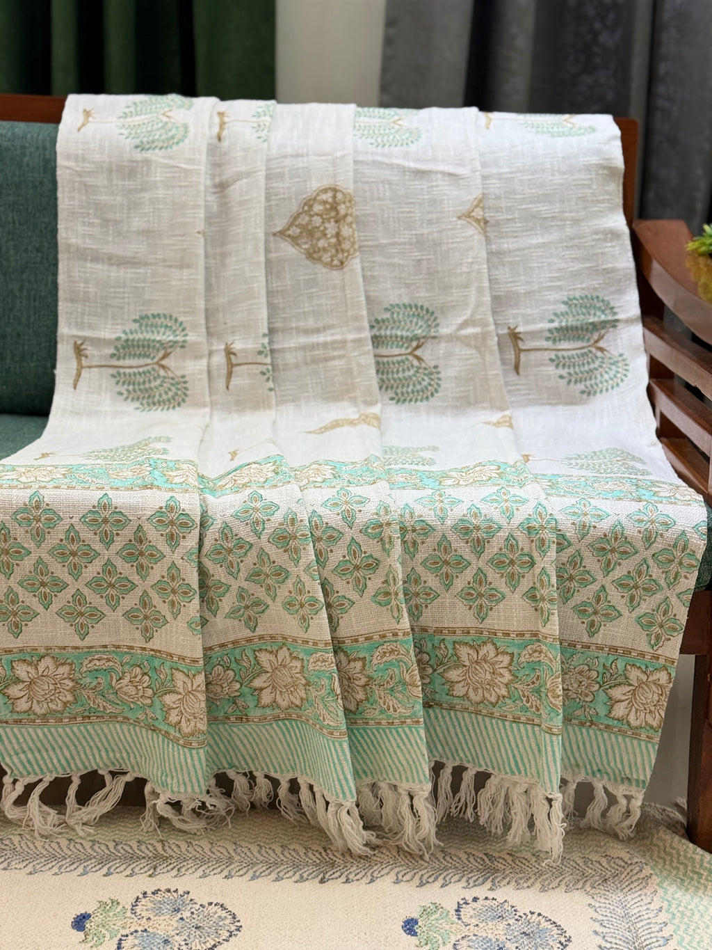 Slub Cotton Sofa Throw Compact Green Yellow Floral Print