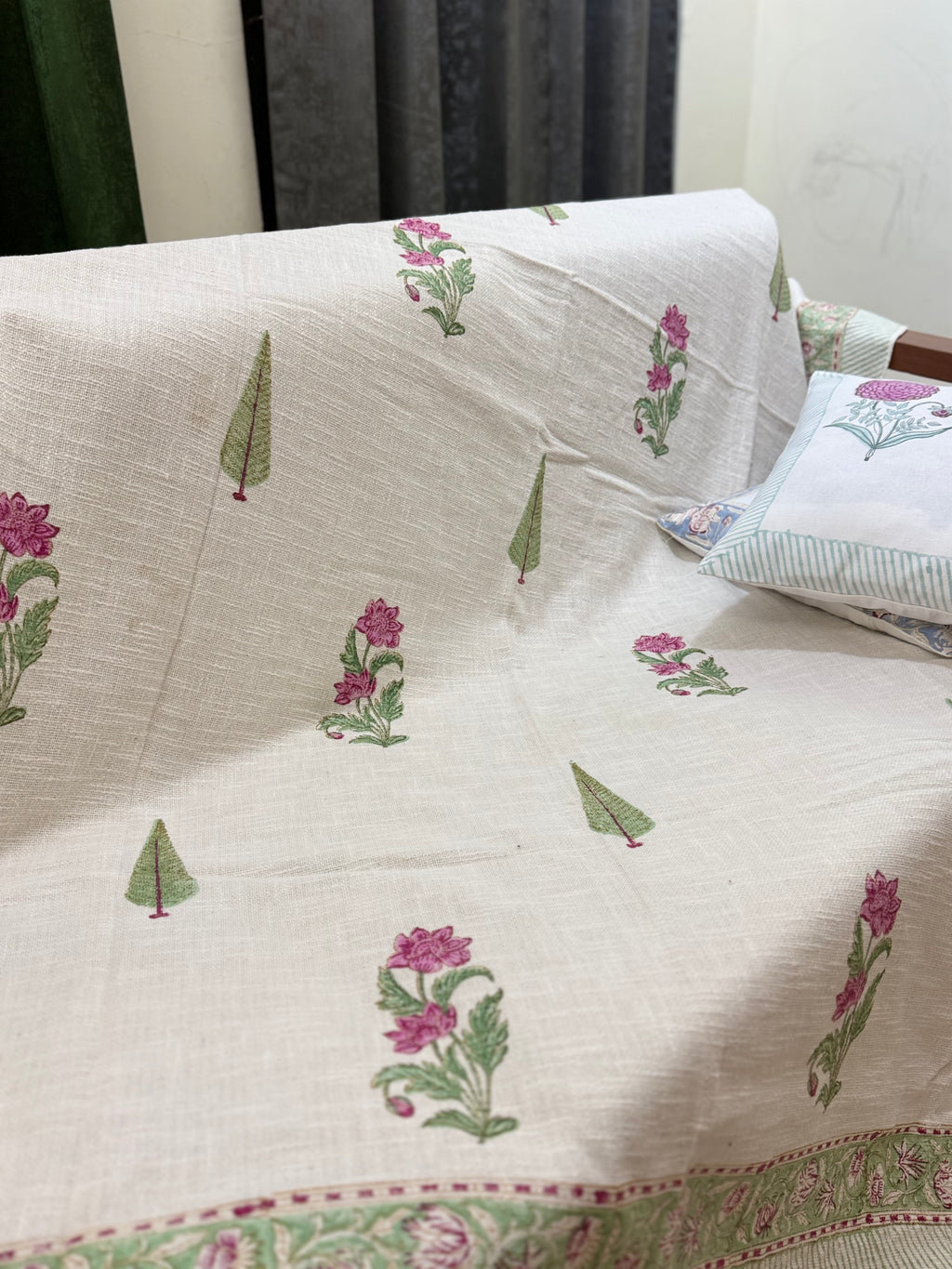Slub Cotton Sofa Throw Floral Pink & Green Print